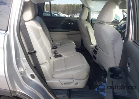 2021 Honda Pilot 2Wd Special Edition z USA, uszkodzony, nr VIN 5FNYF5H28MB004325